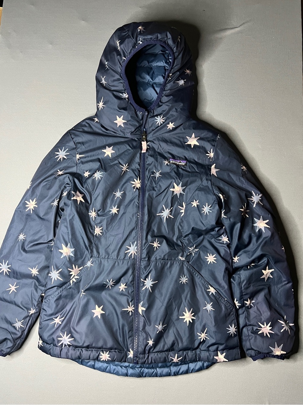 Patagonia Kids reversible Navy Star-Print Hooded Puffer Jacket